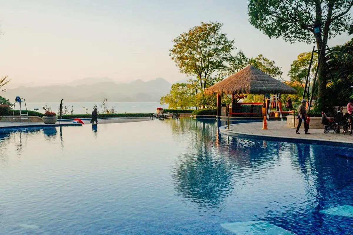 NOM-245-SSA1-2010: Guia para el Agua de Albercas y Chapoteaderos